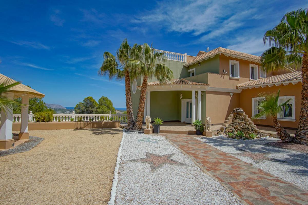 Huvila La Nucia, Alicante, Espanja 8 makuuhuonetta, 900 m2 No. 99310