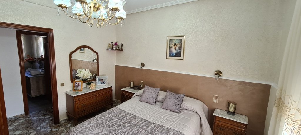 Villa i Orihuela, Alicante, Spanien 3 sovrum, 330 kvm. Nr. 115337