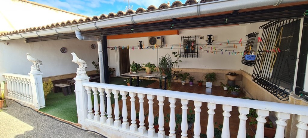 Villa i Orihuela, Alicante, Spanien 3 sovrum, 330 kvm. Nr. 115337