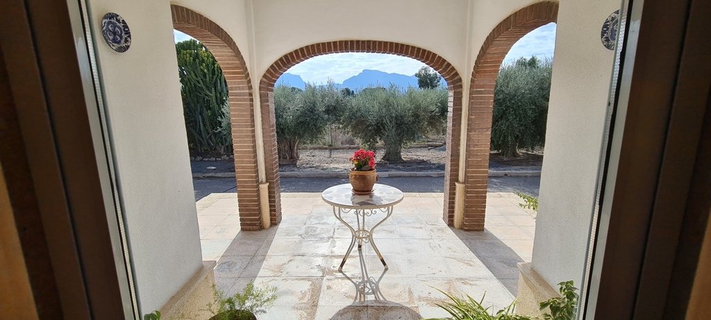 Villa i Orihuela, Alicante, Spanien 3 sovrum, 330 kvm. Nr. 115337