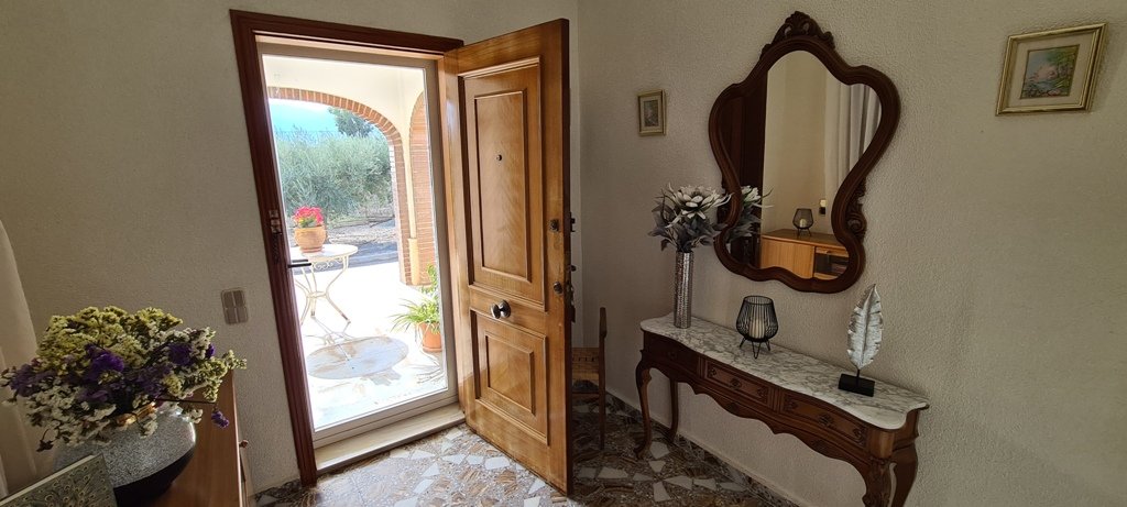 Villa i Orihuela, Alicante, Spanien 3 sovrum, 330 kvm. Nr. 115337