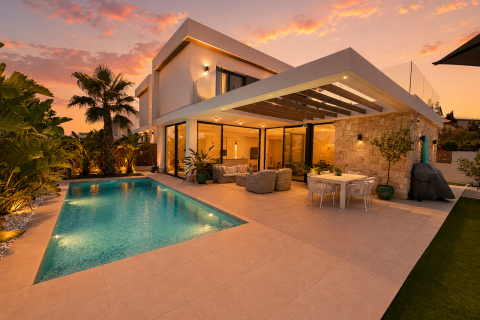 Villa in Cabo Roig, Alicante, Spain 3 bedrooms, 130 sq.m. No. 115297