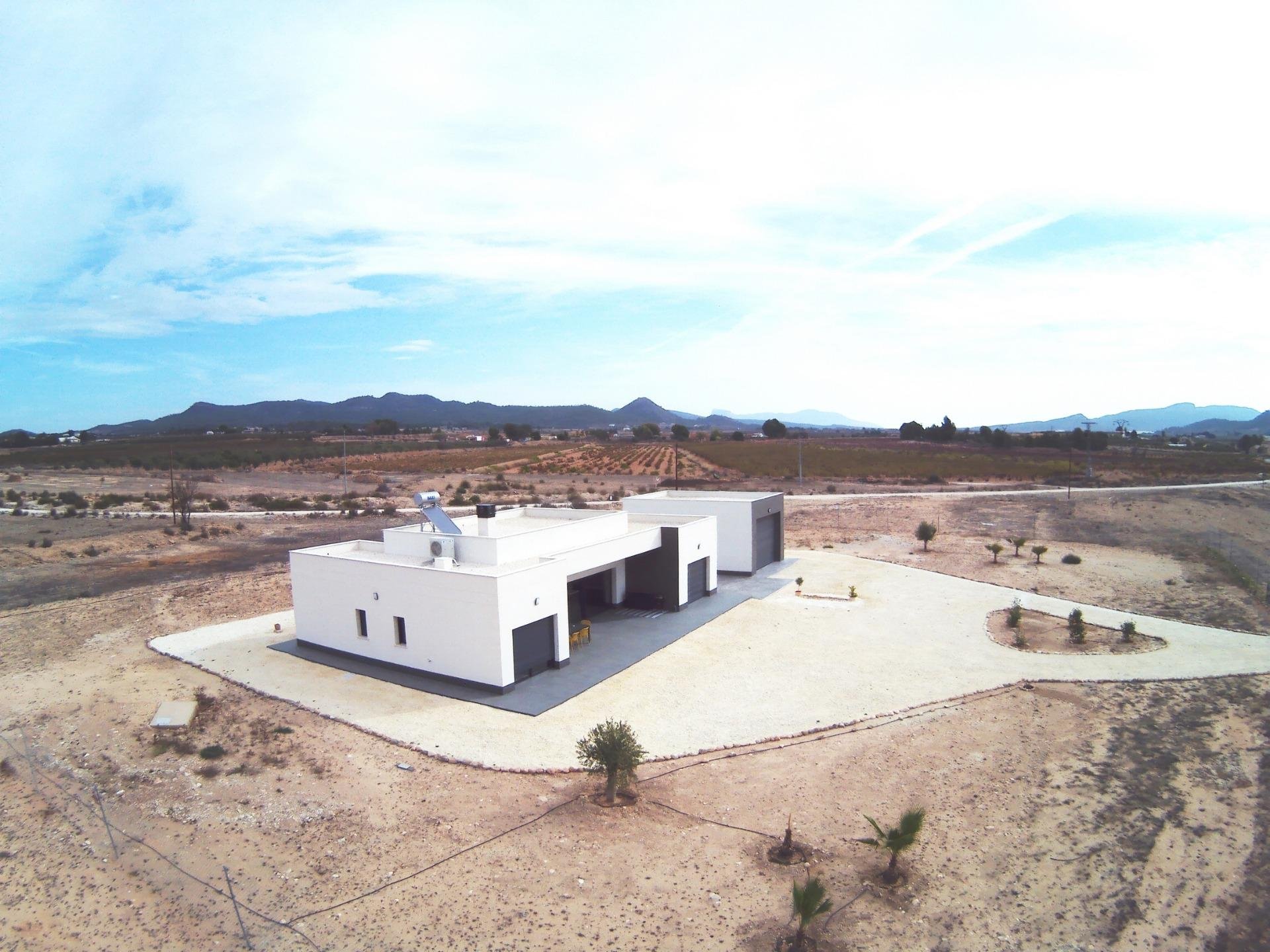 Villa en Pinoso, Alicante, España 4 dormitorios, 165 m2 No. 95010