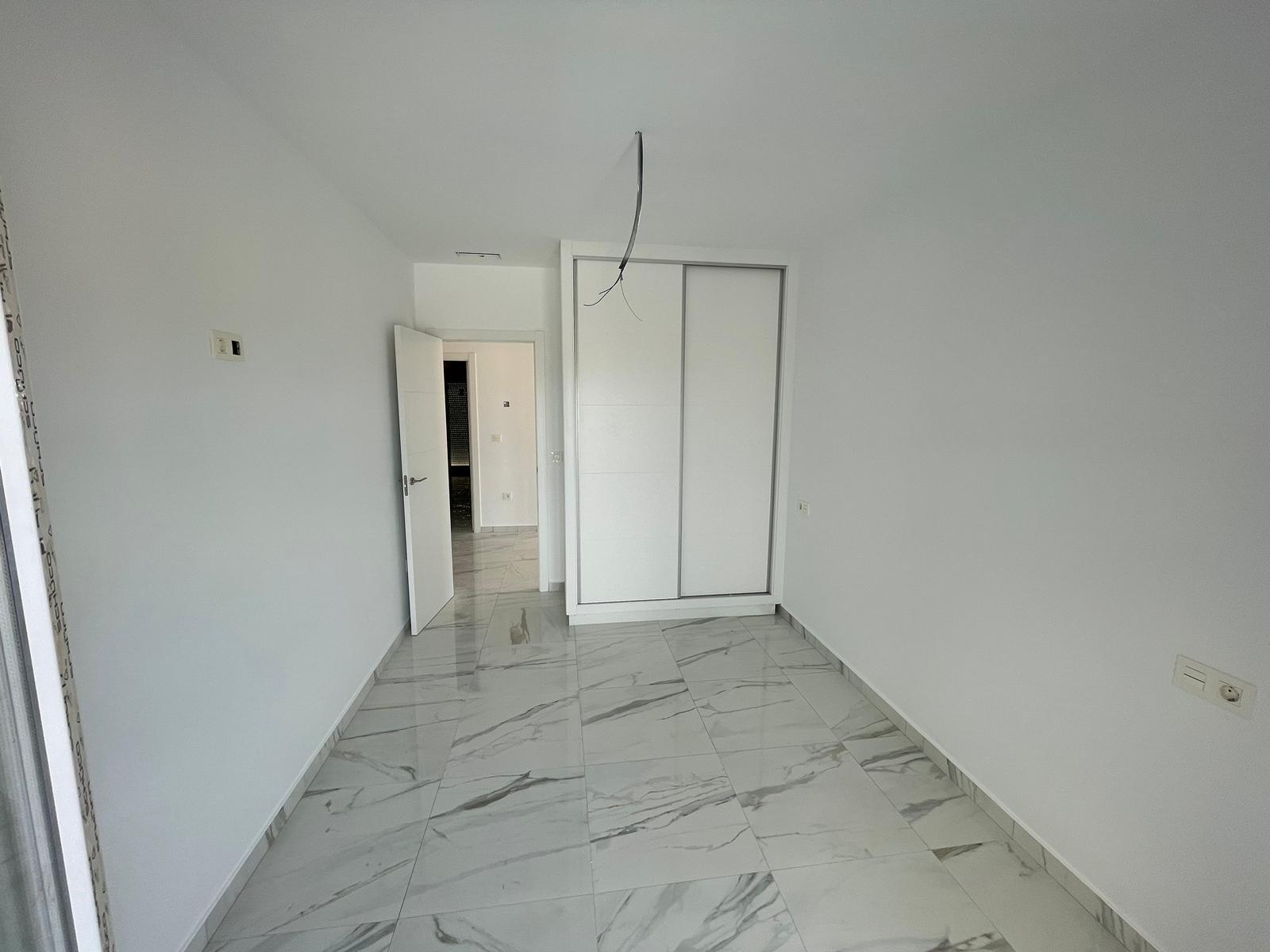 Villa i Pinoso, Alicante, Spanien 6 sovrum, 270 kvm. Nr. 95008