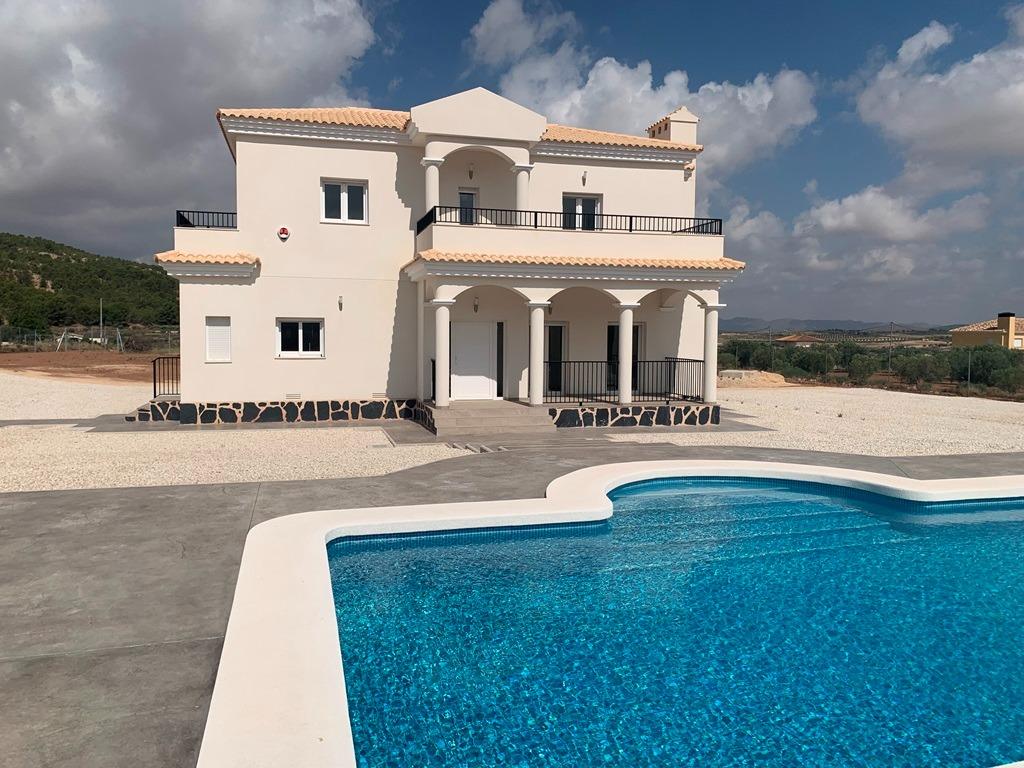 Villa à Pinoso, Alicante, Espagne 4 chambres, 180 m2 No. 95005