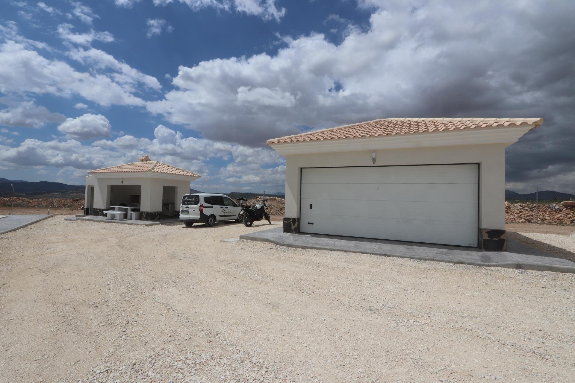 Villa à Pinoso, Alicante, Espagne 4 chambres, 180 m2 No. 95005