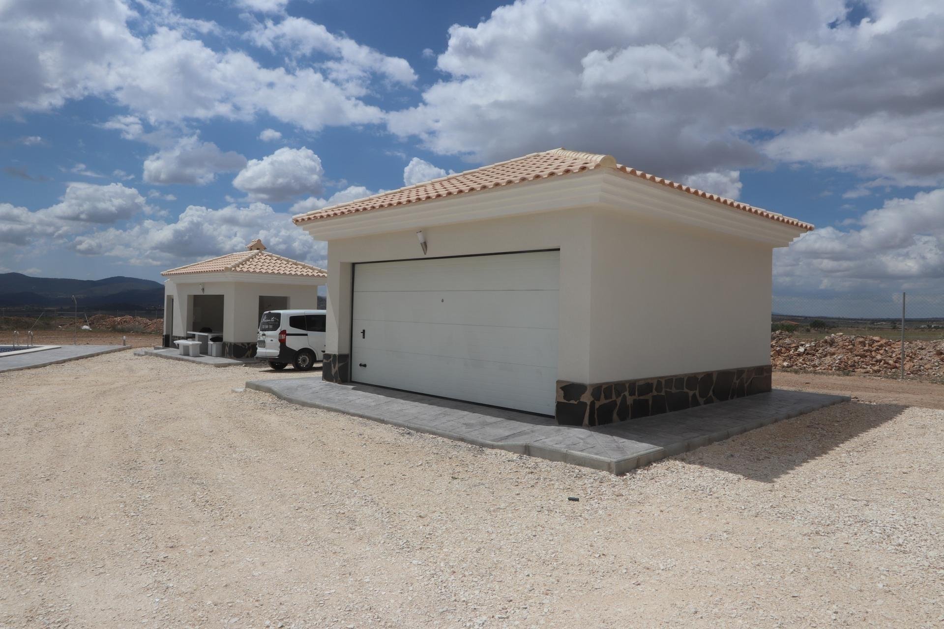 Villa à Pinoso, Alicante, Espagne 4 chambres, 180 m2 No. 95005