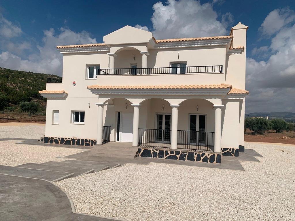 Villa à Pinoso, Alicante, Espagne 4 chambres, 180 m2 No. 95005