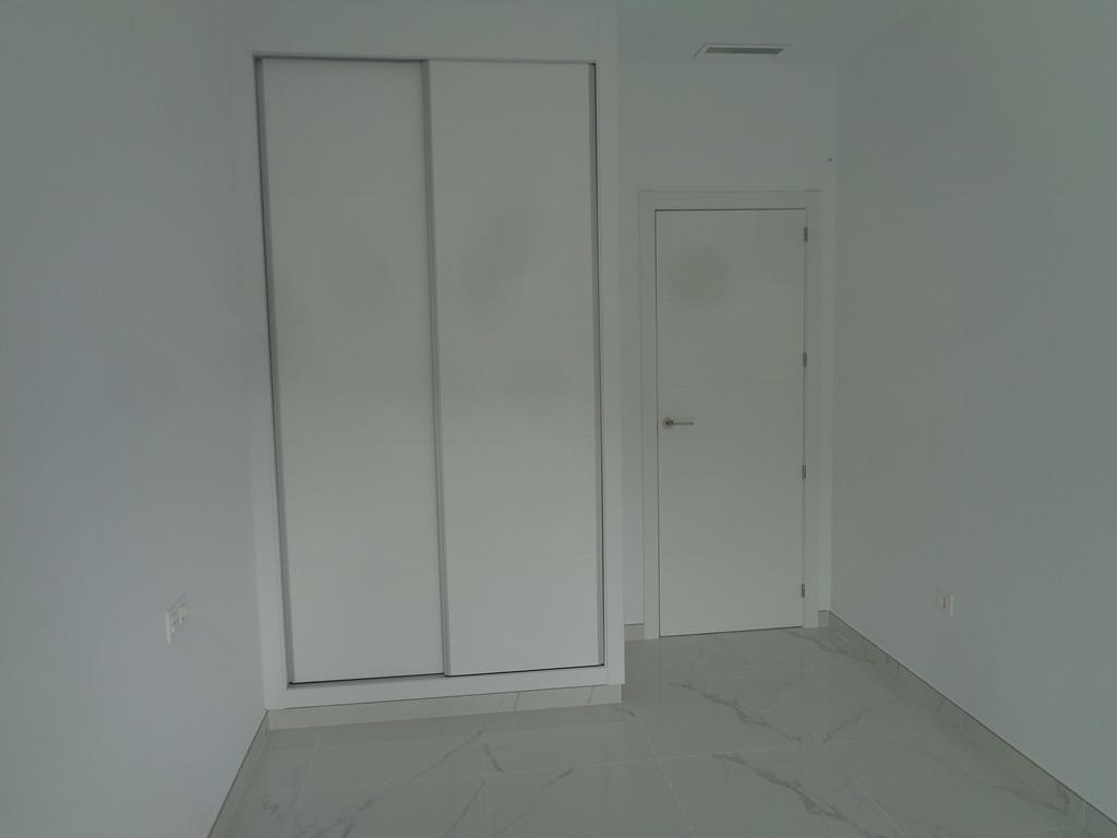 Villa à Pinoso, Alicante, Espagne 4 chambres, 180 m2 No. 95005