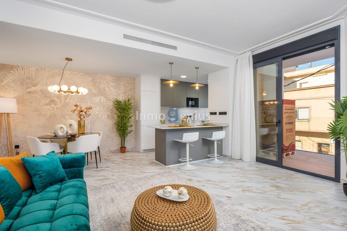 Apartment à Guardamar del Segura, Alicante, Espagne 3 chambres, 100 m2 No. 81544