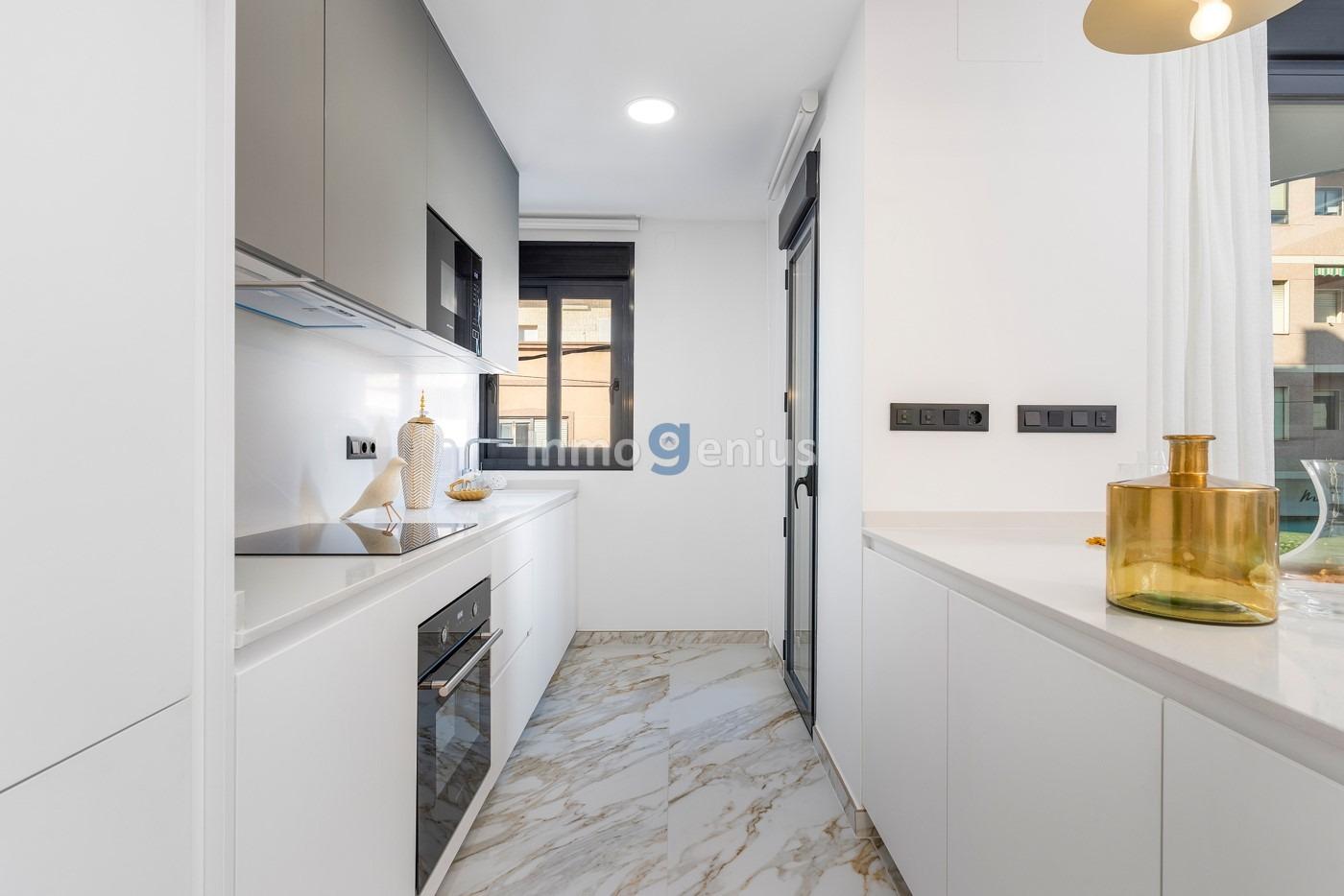 Apartment à Guardamar del Segura, Alicante, Espagne 3 chambres, 100 m2 No. 81544