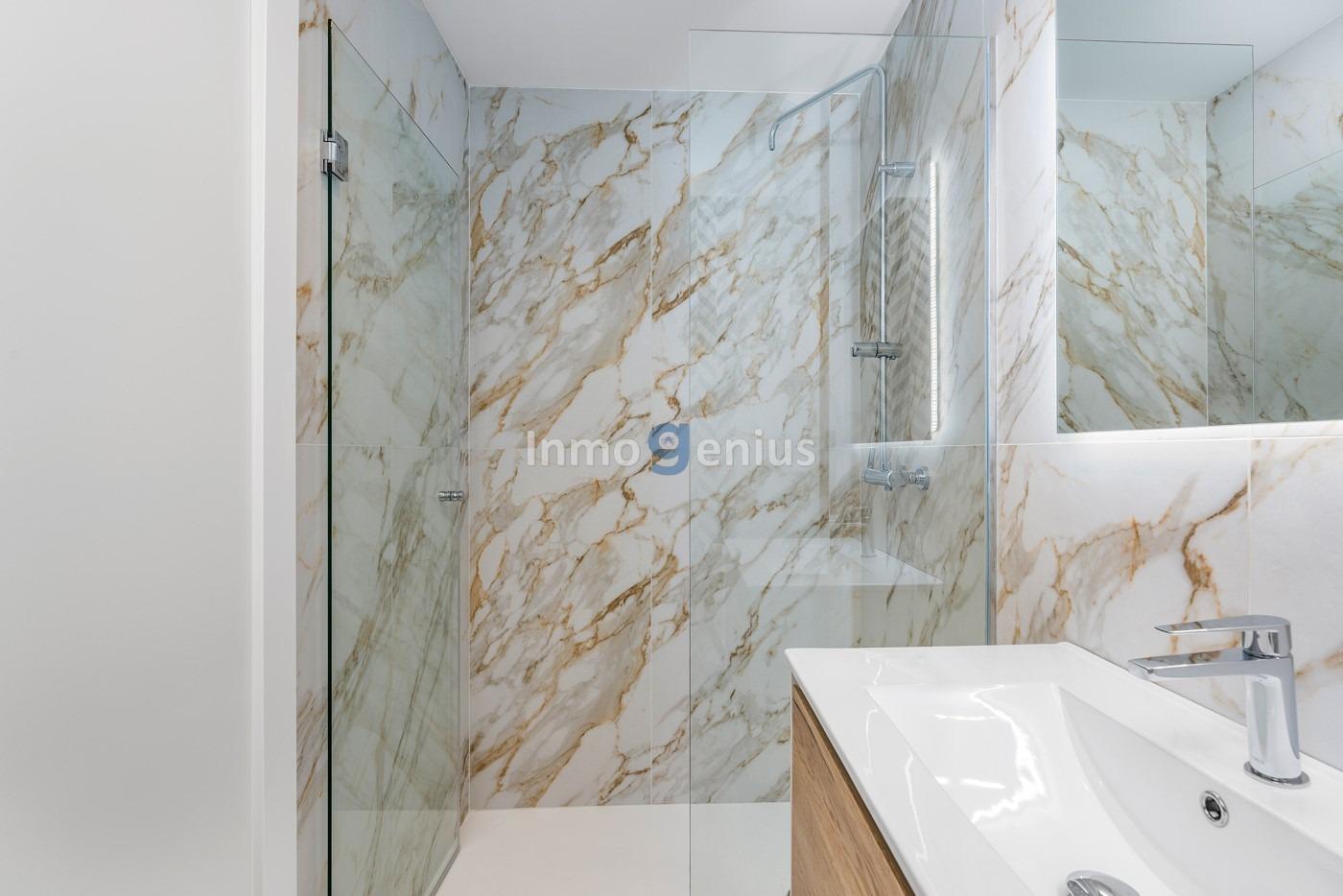 Apartment à Guardamar del Segura, Alicante, Espagne 3 chambres, 100 m2 No. 81544