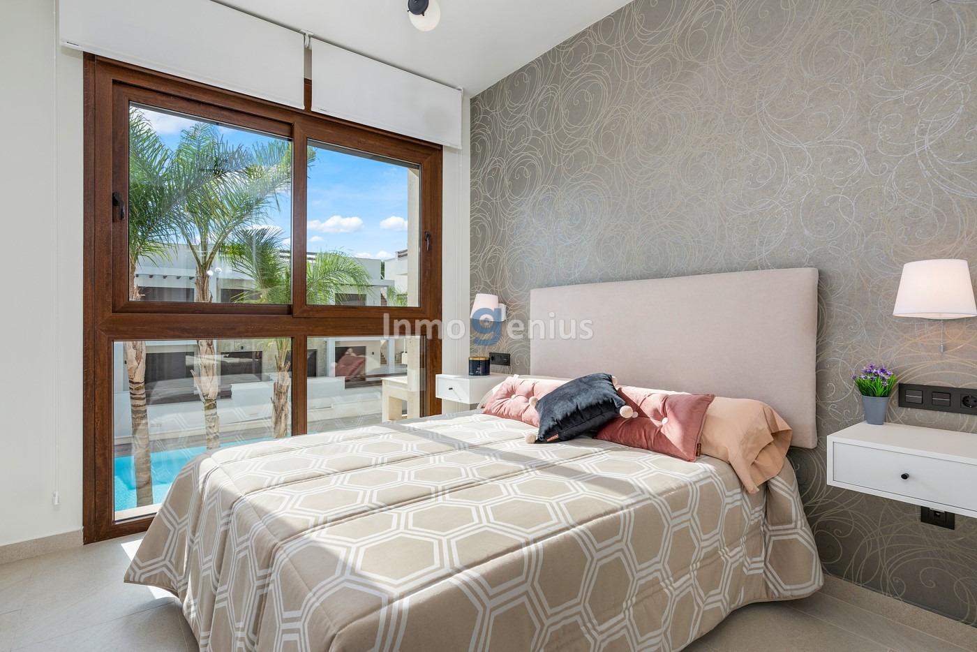 Bungalowi Torrevieja, Alicante, Espanja 2 makuuhuonetta, 62 m2 No. 81546