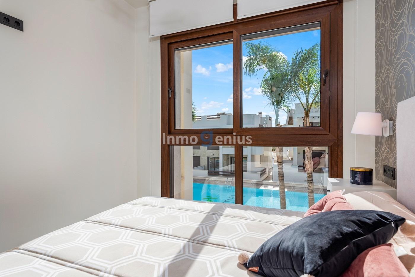 Bungalowi Torrevieja, Alicante, Espanja 2 makuuhuonetta, 62 m2 No. 81546