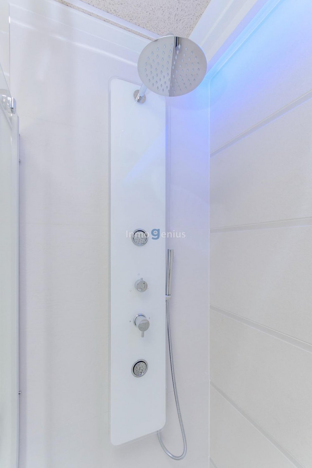 Appartamento a Los Balcones, Alicante, Spagna 2 camere da letto, 63 mq. N° 81545