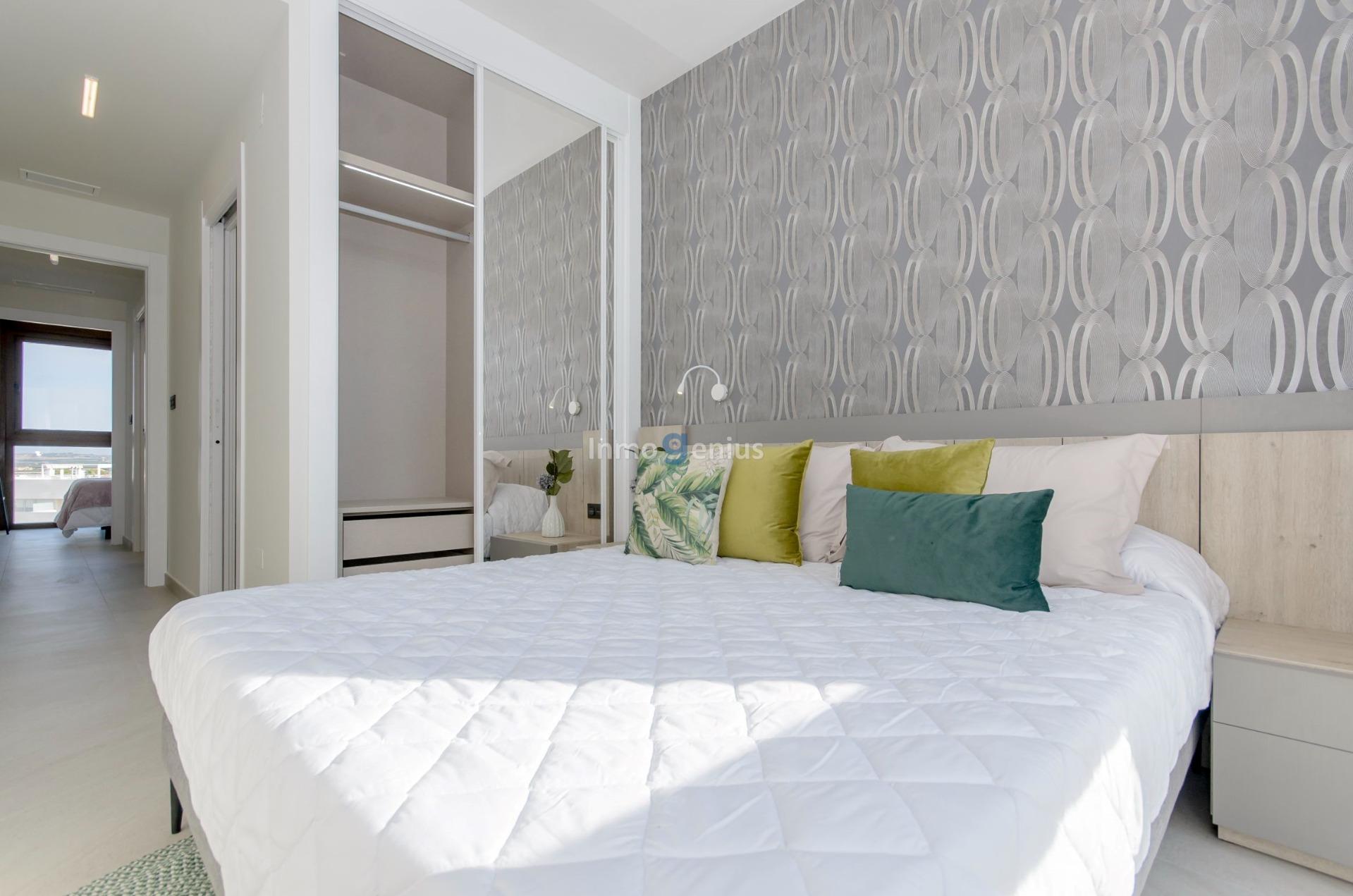 Appartamento a Los Balcones, Alicante, Spagna 2 camere da letto, 63 mq. N° 81545