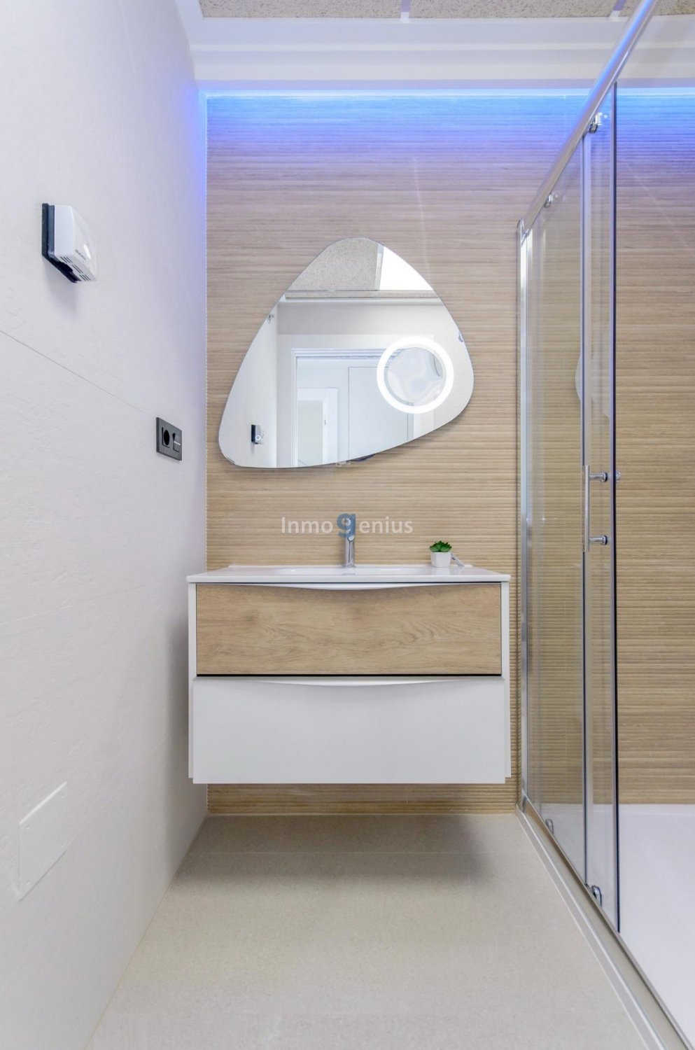 Appartamento a Los Balcones, Alicante, Spagna 2 camere da letto, 63 mq. N° 81545