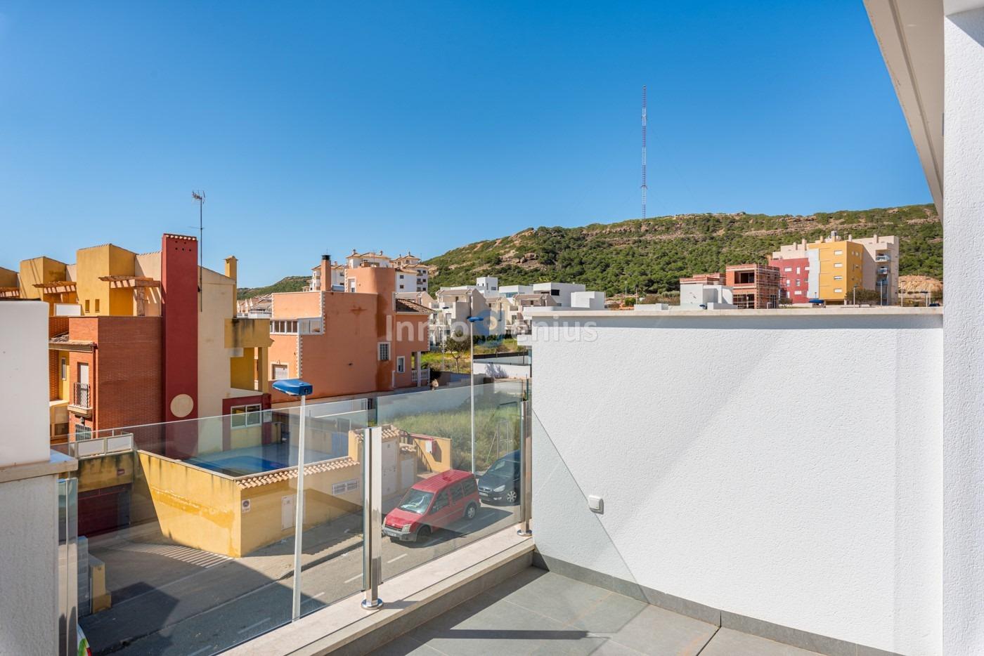 Bungalow à Guardamar del Segura, Alicante, Espagne 3 chambres, 156 m2 No. 81542