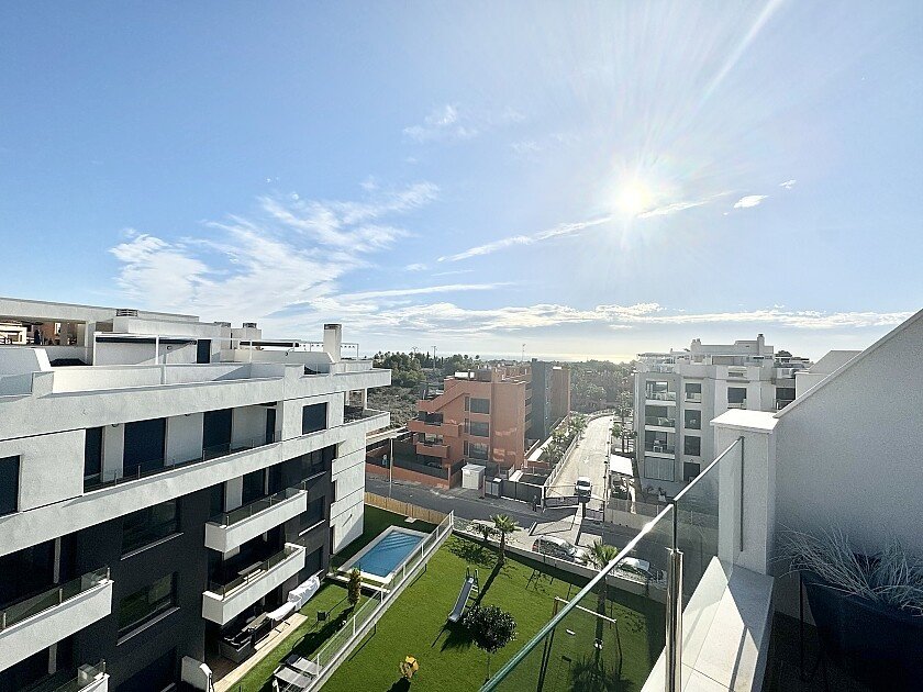 Kattohuoneisto Villamartin, Alicante, Espanja 3 makuuhuonetta, 80 m2 No. 111204