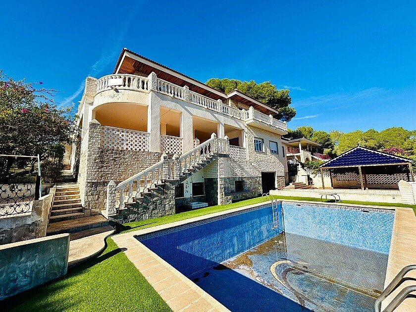 Villa en Dehesa De Campoamor, Alicante, España 10 dormitorios, 800 m2 No. 111200