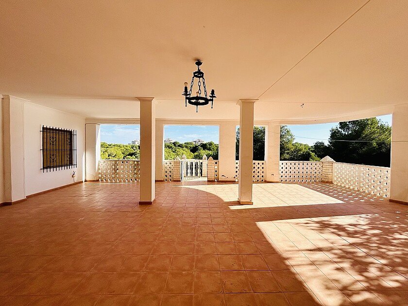 Villa en Dehesa De Campoamor, Alicante, España 10 dormitorios, 800 m2 No. 111200