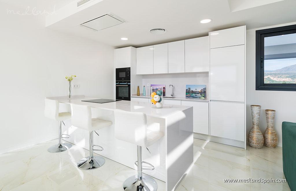 Apartament w Estepona, Malaga, Hiszpania 3 sypialnie, 145 mkw. nr 104848