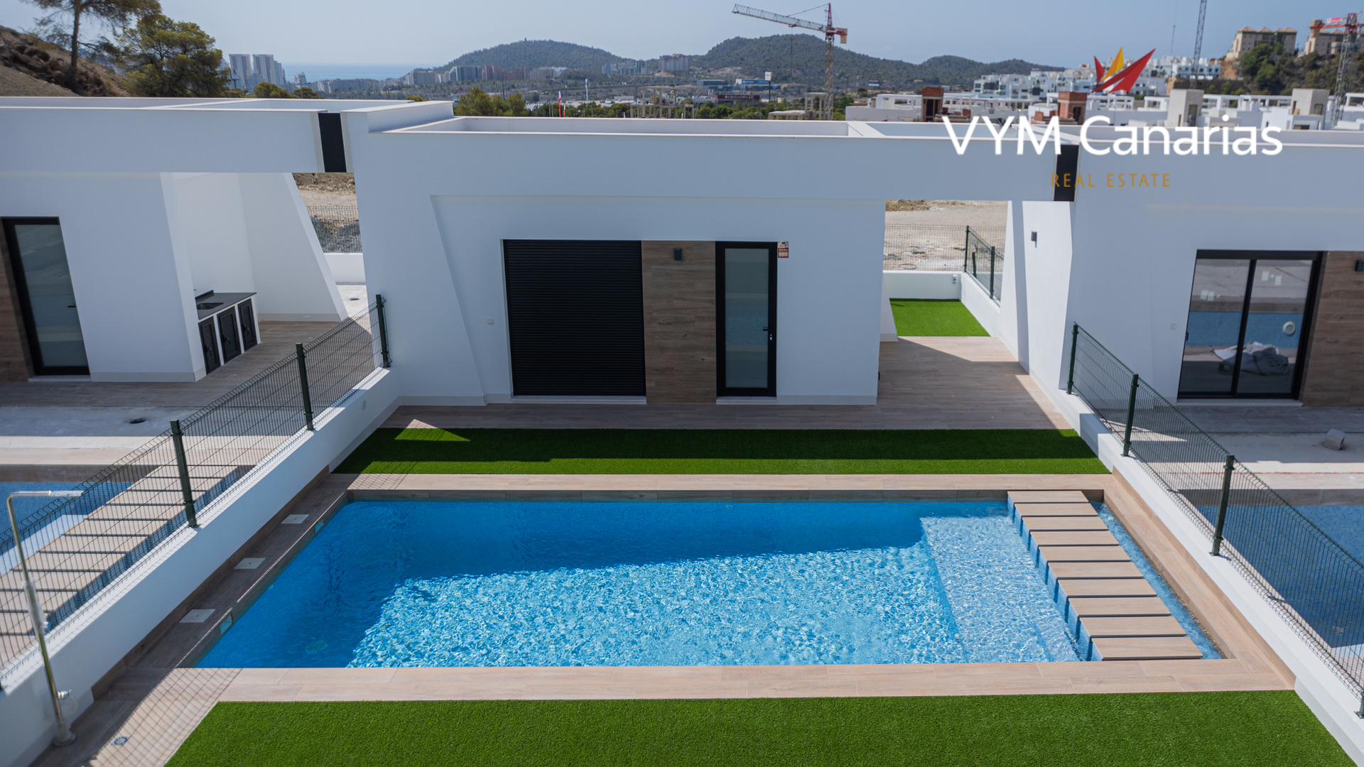 Villa en Finestrat, Alicante, España 4 dormitorios, 240 m2 No. 106862