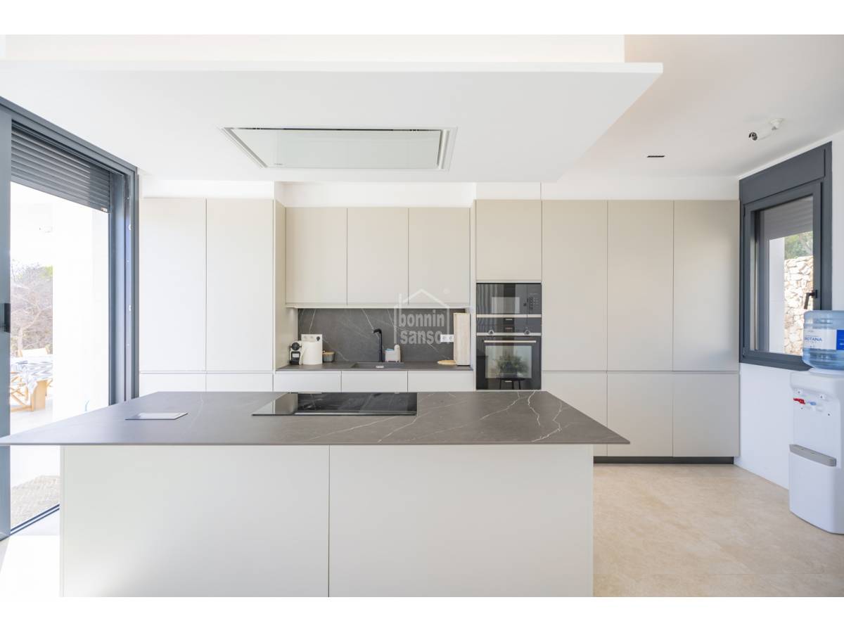 Villa i Es Mercadal, Menorca, Spanien 5 sovrum,  Nr. 99009