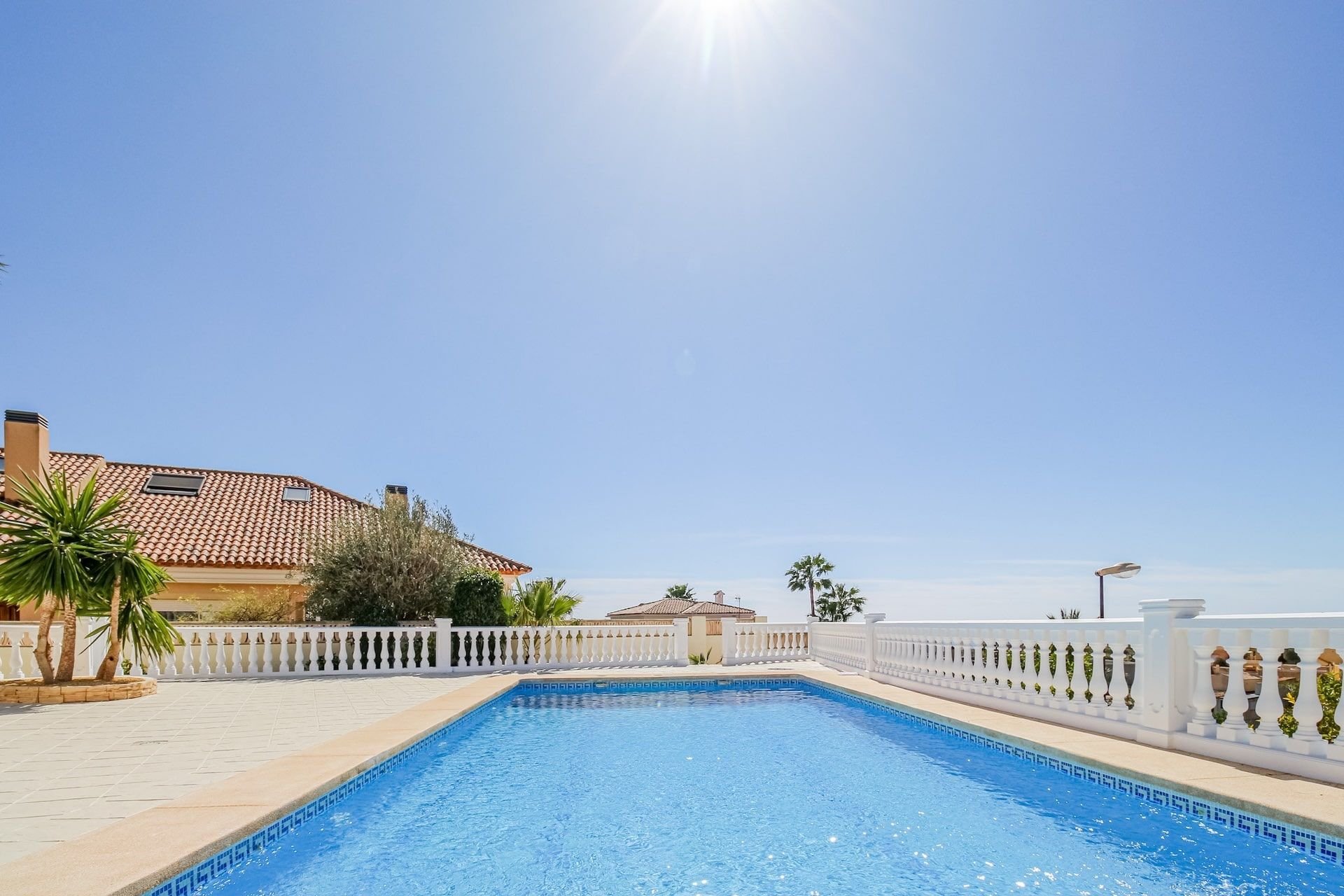 Hus i La Nucia, Alicante, Spanien 3 sovrum, 632 kvm. Nr. 100676