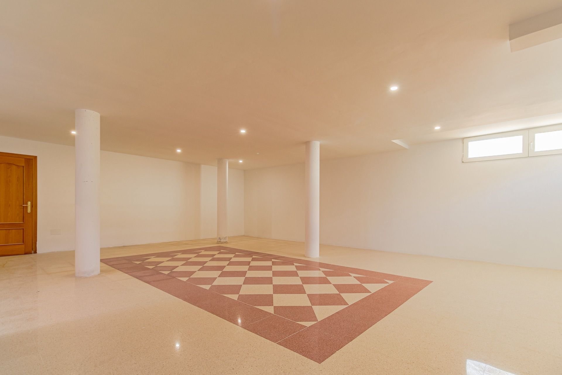 Hus i La Nucia, Alicante, Spanien 3 sovrum, 632 kvm. Nr. 100676