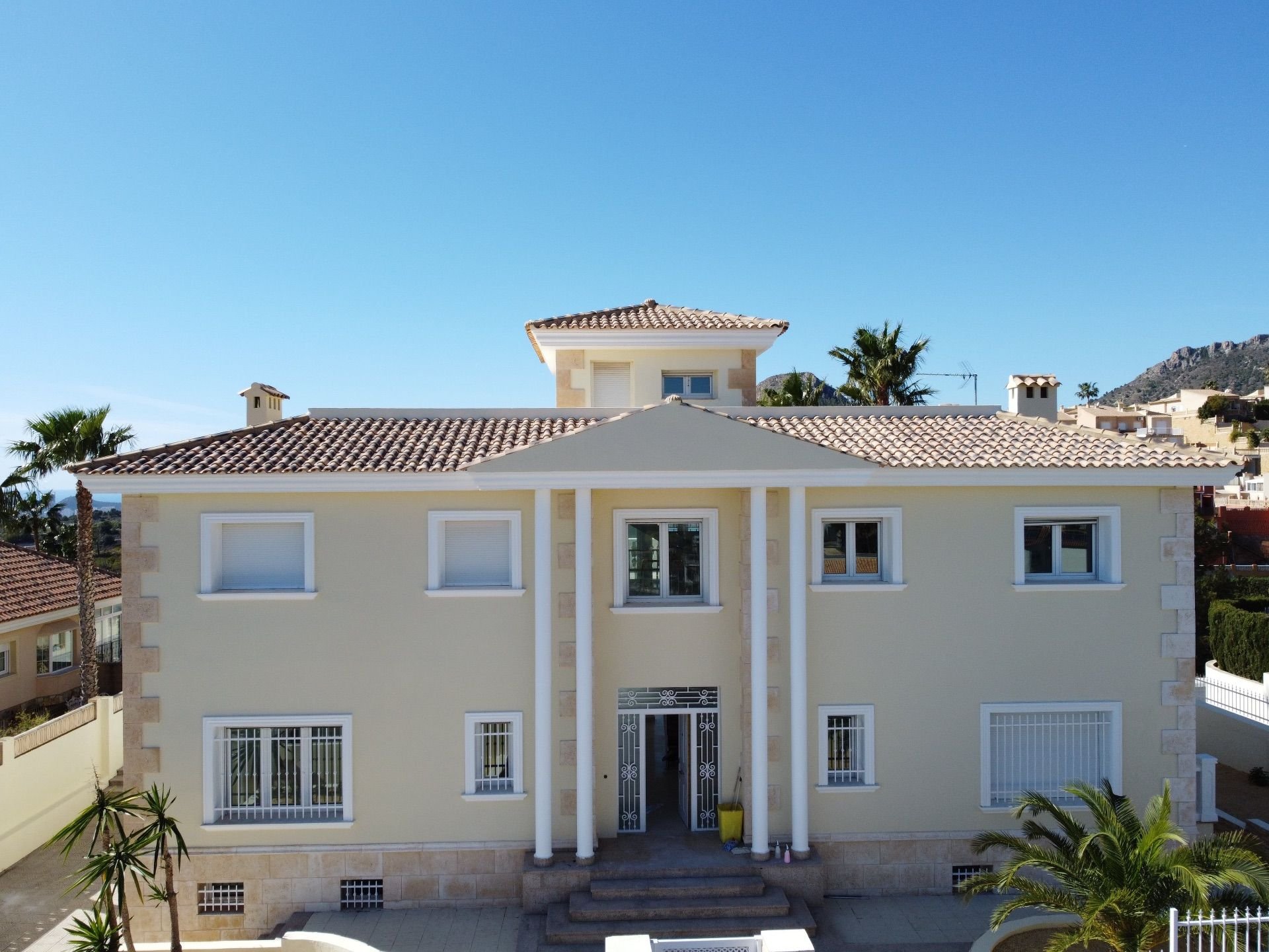Hus i La Nucia, Alicante, Spanien 3 sovrum, 632 kvm. Nr. 100676
