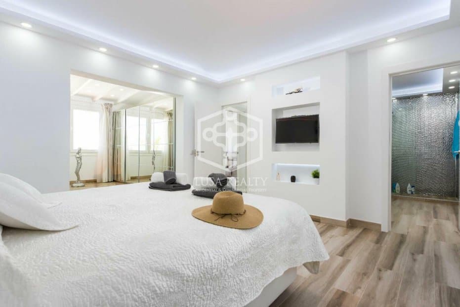 Villa in Adeje, Tenerife, Spanien 6 Schlafzimmer, 350 m2 Nr. 111104