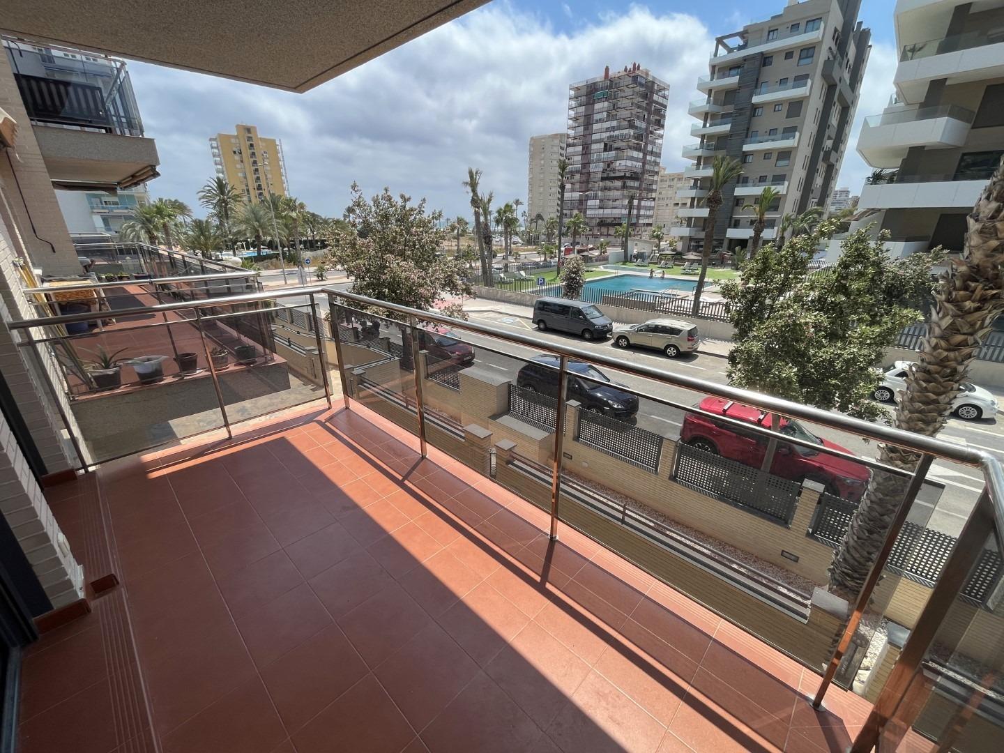 Apartment in Alicante, Spain 2 bedrooms, 94 sq.m. No. 100611
