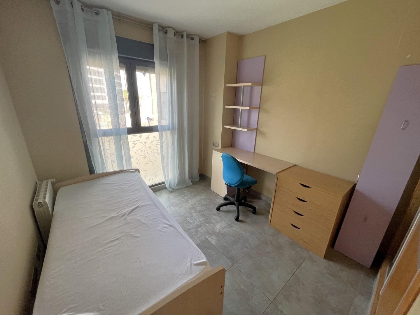 Apartment in Alicante, Spain 2 bedrooms, 94 sq.m. No. 100611