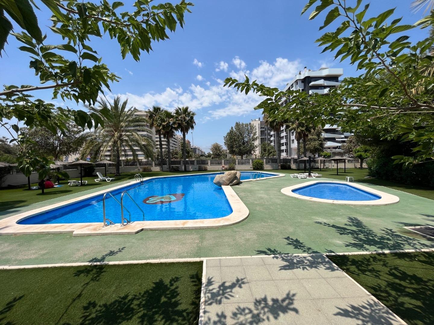 Apartment in Alicante, Spain 2 bedrooms, 94 sq.m. No. 100611