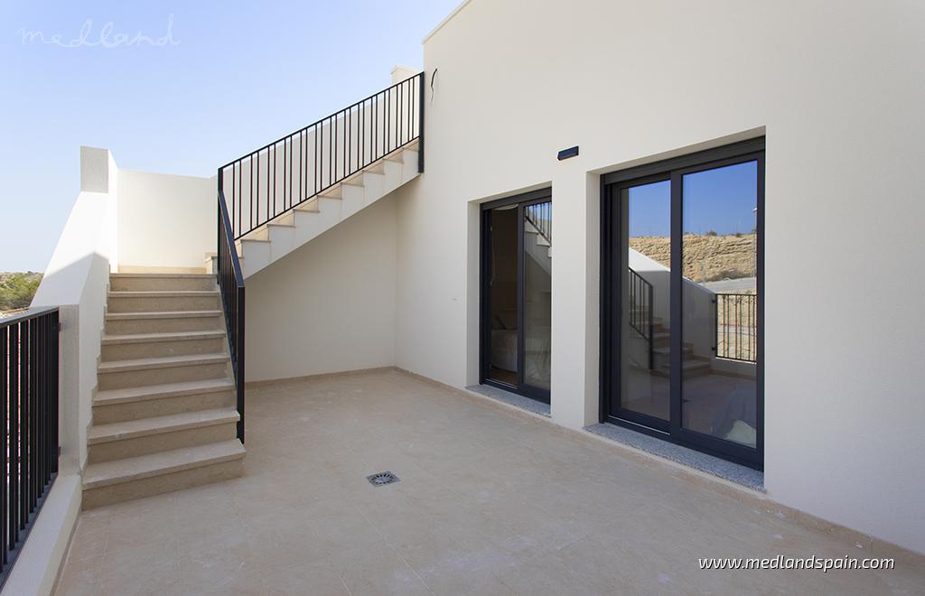Rindu māja Alicante, Spānijā 3 istabas, 154 m2 Nr. 104846