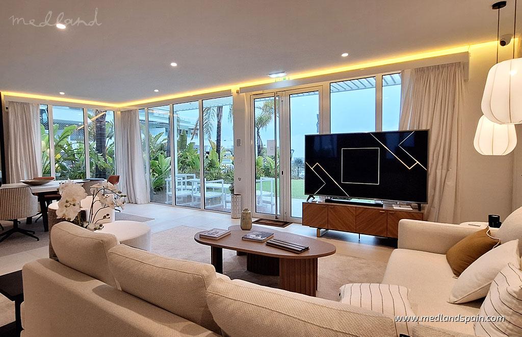 Villa en Mijas Costa, Málaga, España 3 dormitorios, 226 m2 No. 55841