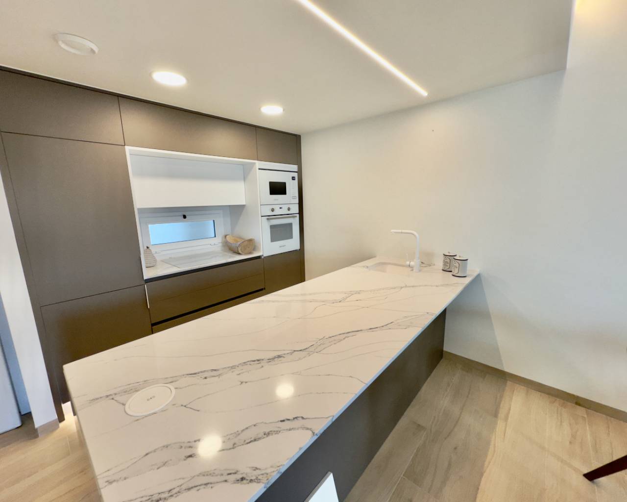Apartament w Guardamar del Segura, Alicante, Hiszpania 2 sypialnie, 80 mkw. nr 92929