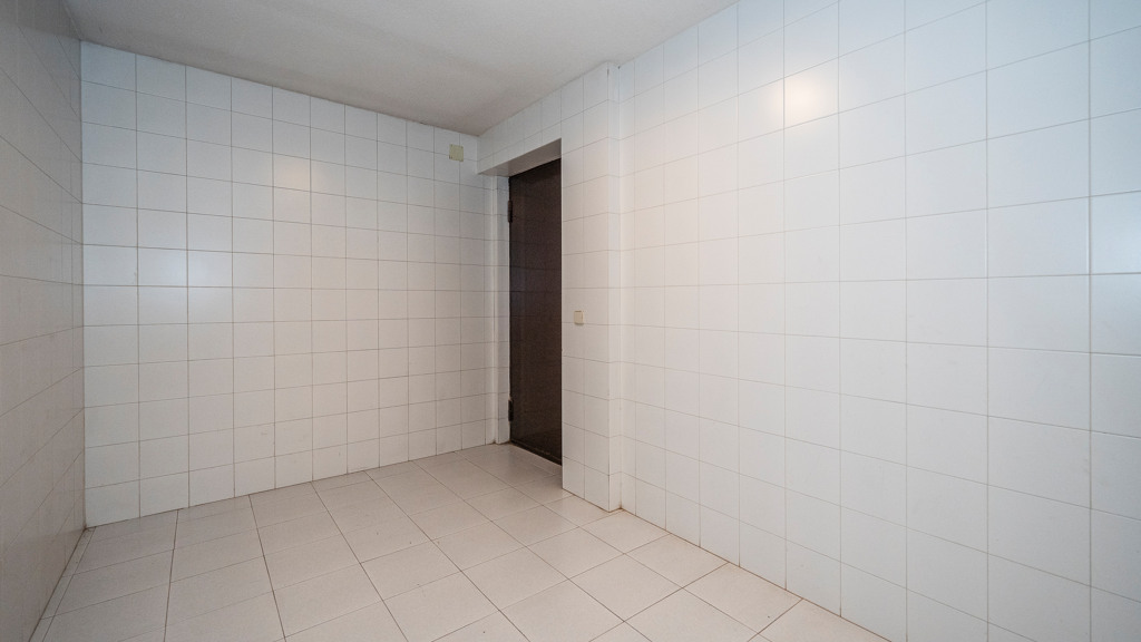 Hus i Madrid, Spanien 6 sovrum, 500 kvm. Nr. 105721