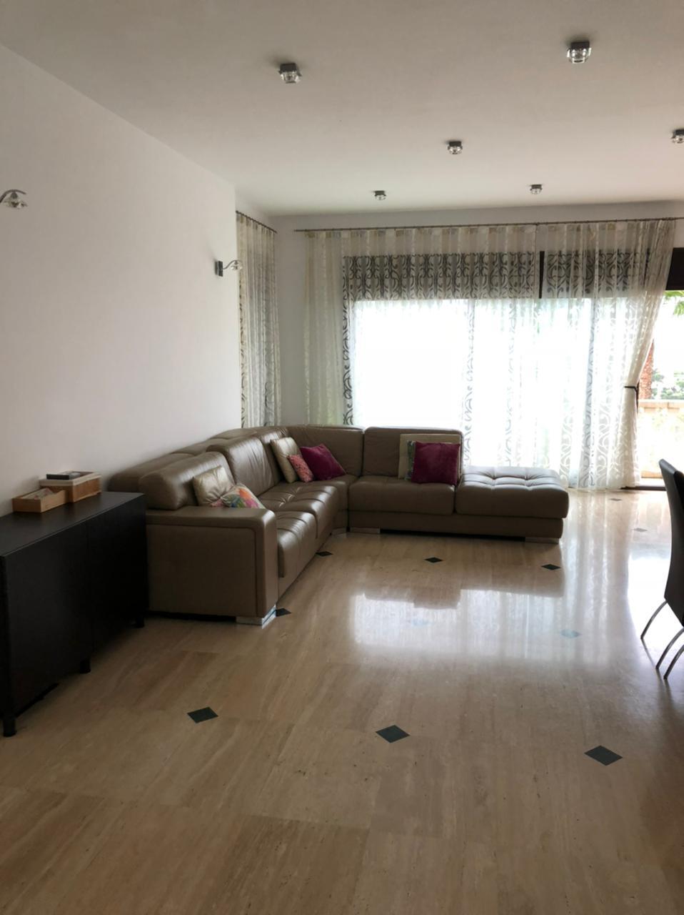 Hus i Lloret de Mar, Girona, Spanien 4 sovrum, 330 kvm. Nr. 23016