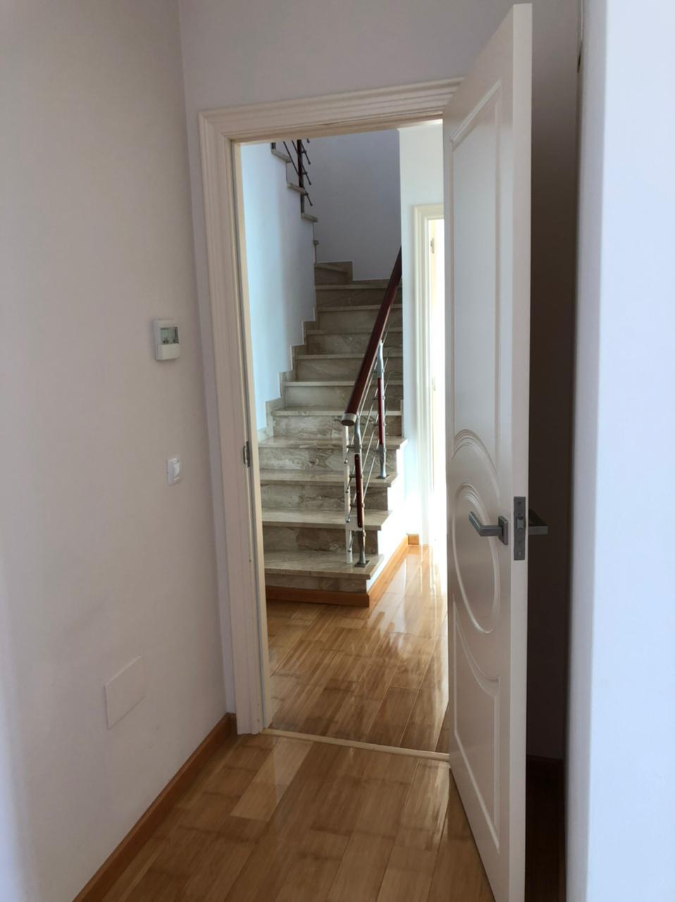 Hus i Lloret de Mar, Girona, Spanien 4 sovrum, 330 kvm. Nr. 23016