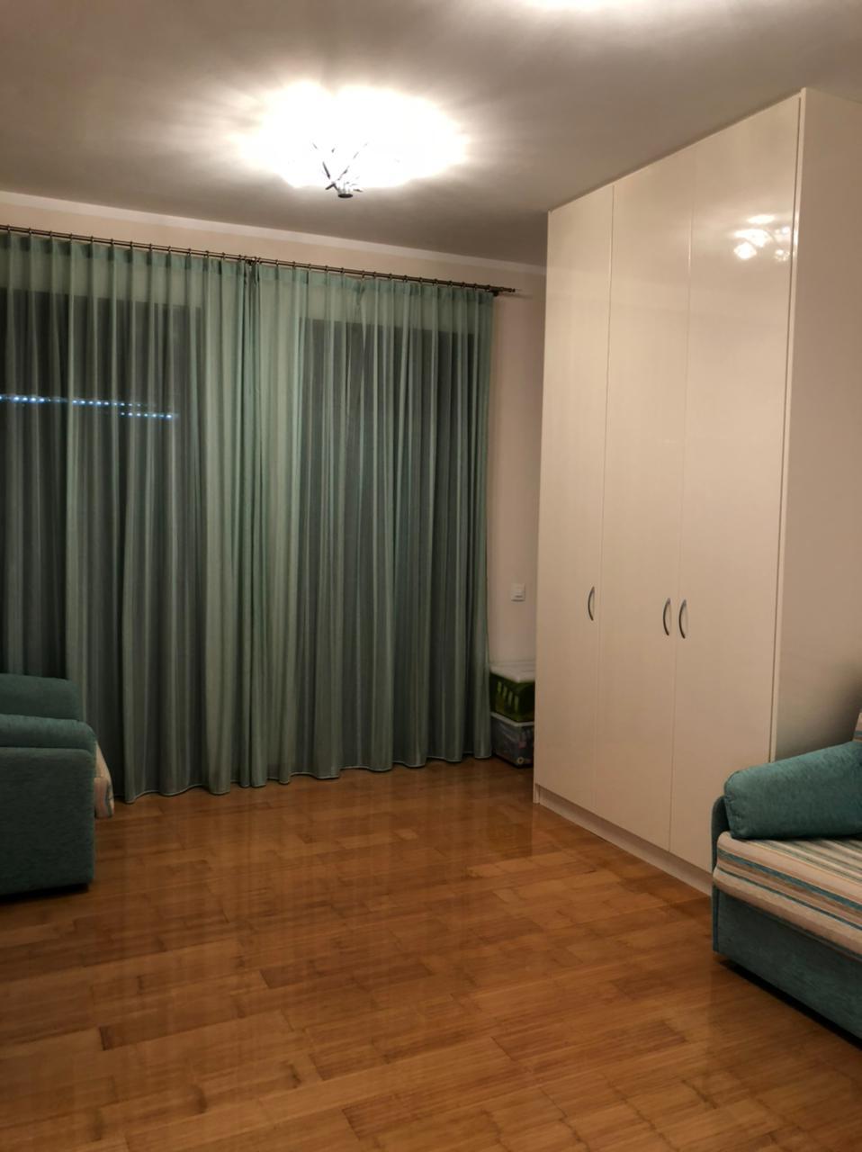 Hus i Lloret de Mar, Girona, Spanien 4 sovrum, 330 kvm. Nr. 23016