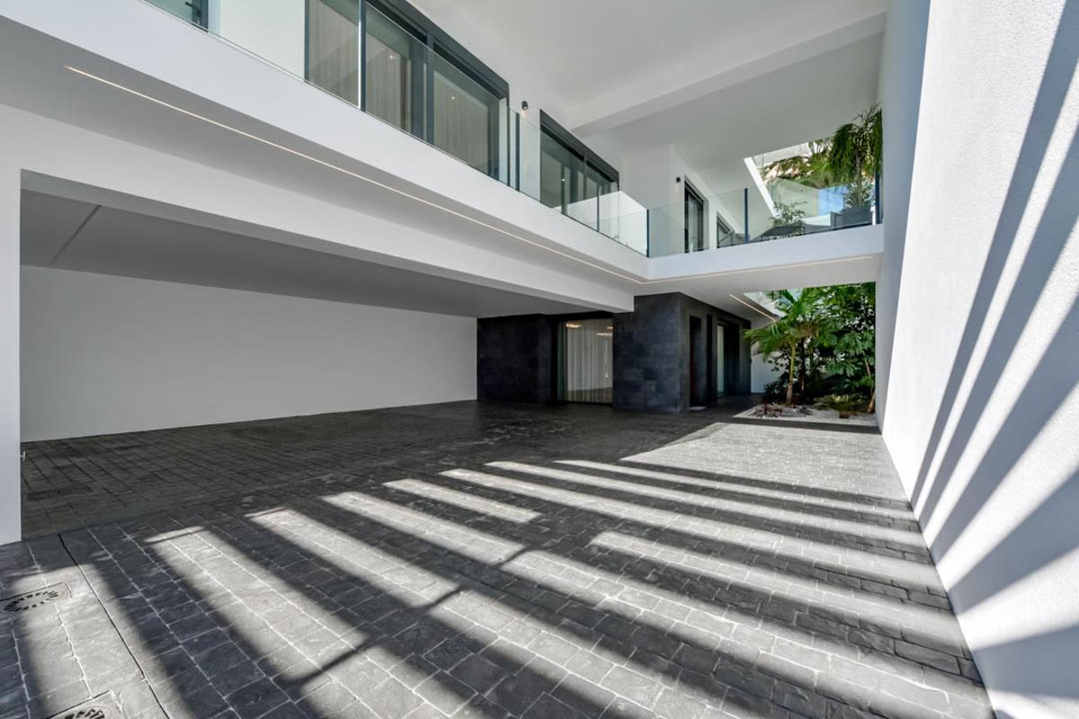 Huvila Finestrat, Alicante, Espanja 7 makuuhuonetta, 998 m2 No. 100766