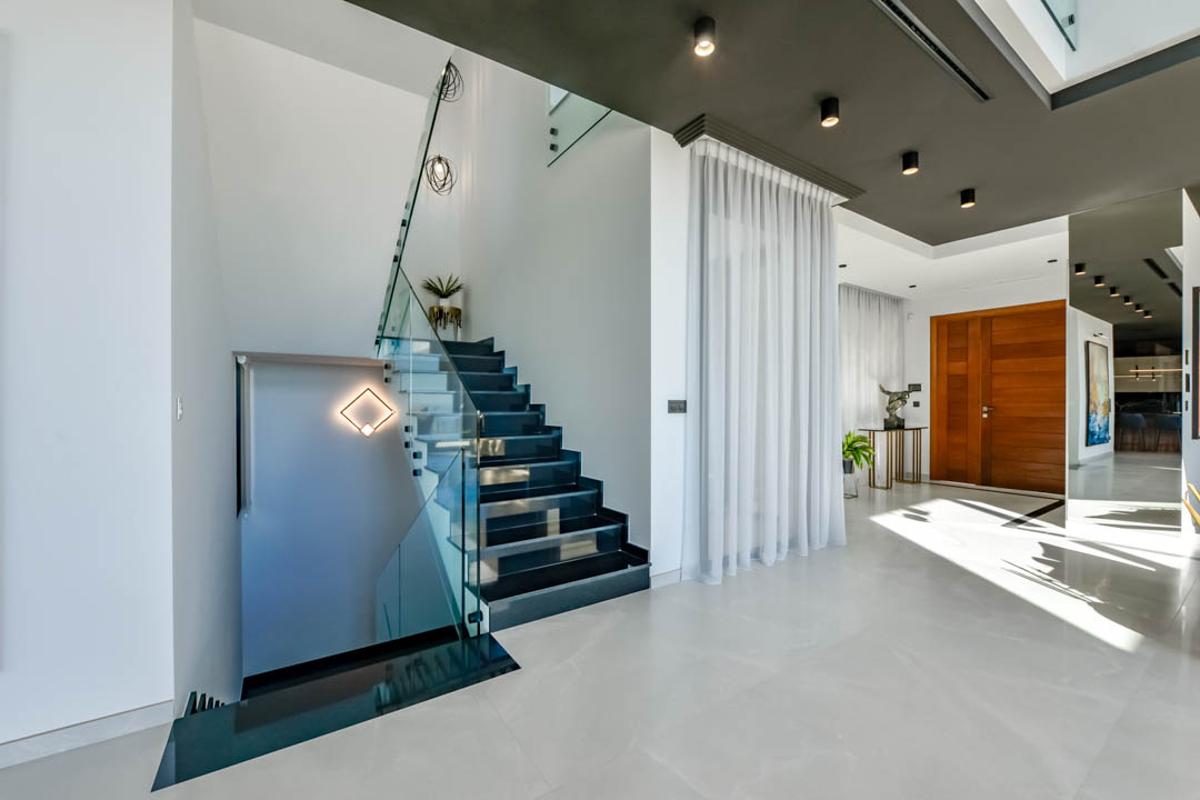 Huvila Finestrat, Alicante, Espanja 7 makuuhuonetta, 998 m2 No. 100766