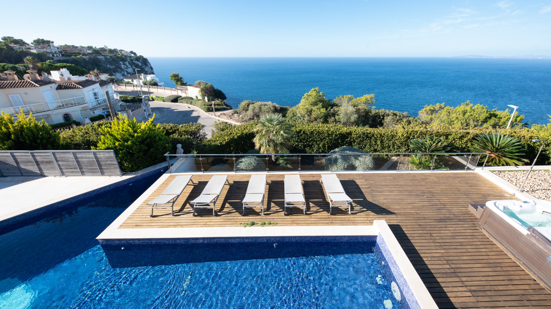 Villa in Badia Blava, Mallorca, Spanien 5 Schlafzimmer, 575 m2 Nr. 87580