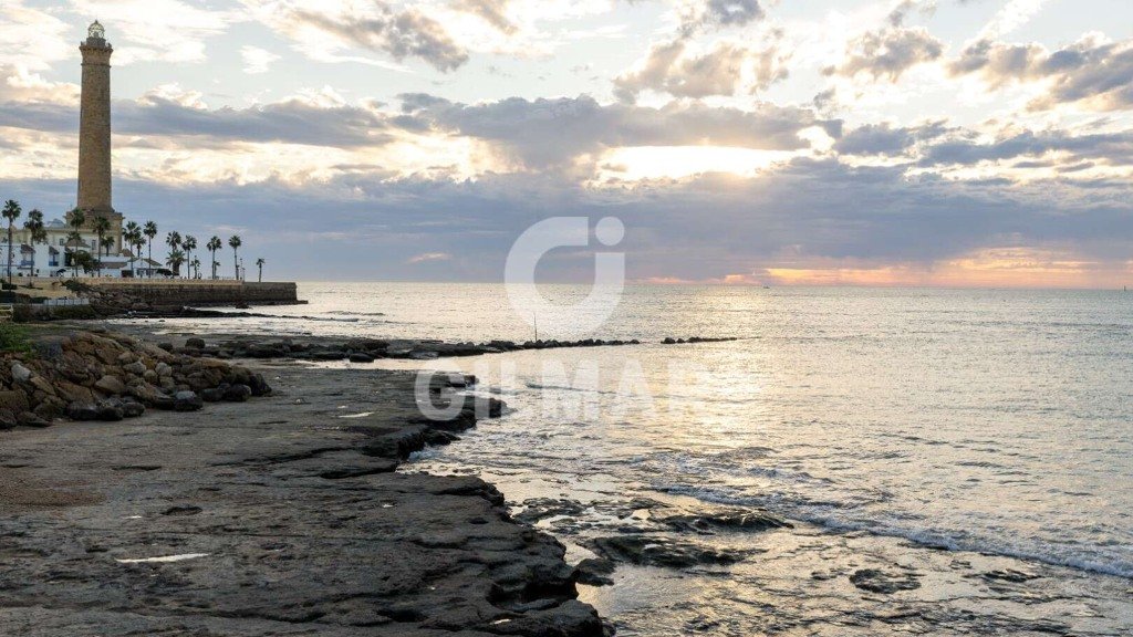 Apartamento en Chipiona, Cádiz, España 2 dormitorios, 152 m2 No. 106159