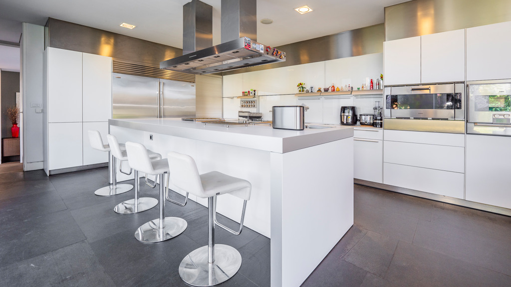 Huvila Pozuelo de Alarcon, Madrid, Espanja 8 makuuhuonetta, 1515 m2 No. 106763