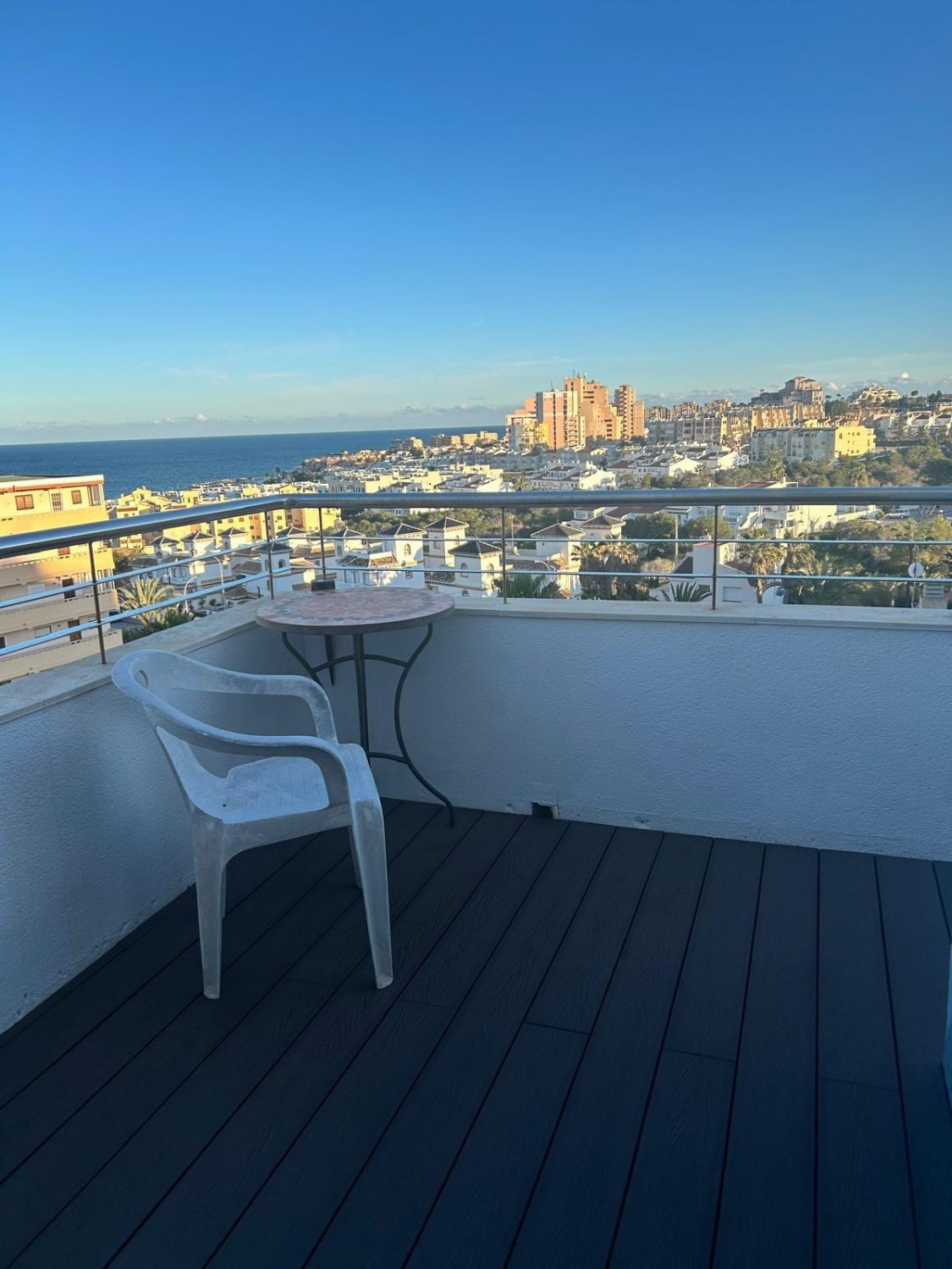 Apartment à Torrevieja, Alicante, Espagne 2 chambres, 132 m2 No. 115782
