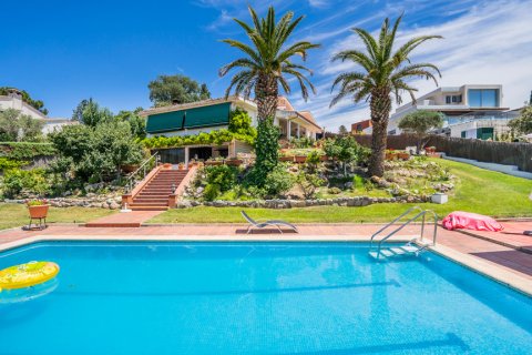 Villa à Santo Domingo, Madrid, Espagne 5 chambres, 337 m2 No. 62135