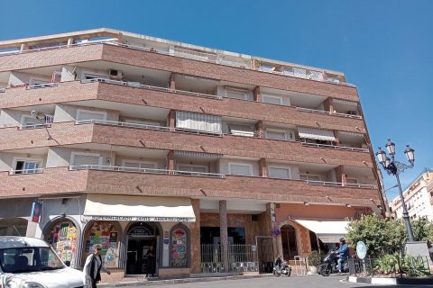 Huoneisto Calpe, Alicante, Espanja 3 makuuhuonetta, 180 m2 No. 96960
